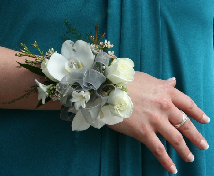 Standard Wristlet Corsage | Danielson Flowers